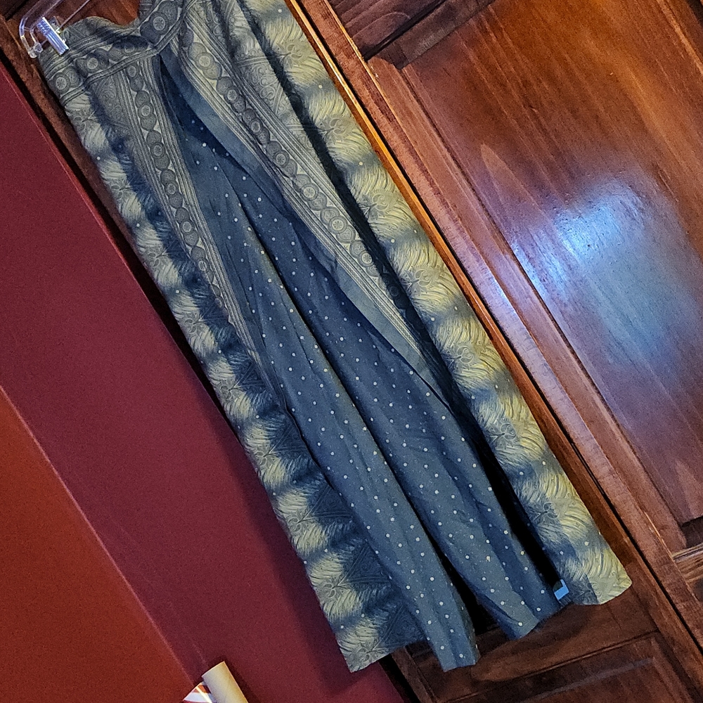 Slit pants